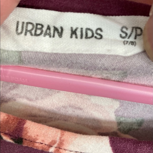 4 long sleeve tops - Picture 3 of 9